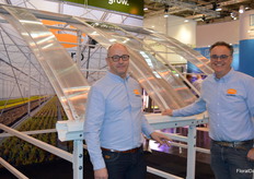 Jan van Hemert and Reiner van der Herik next to the Rovero roll air cabrio kas. 